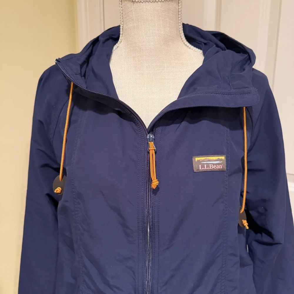 L.L. BEAN WOMEN’S MOUNTAIN CLASSIC FULL ZIP JACKET - Picture 2 of 13